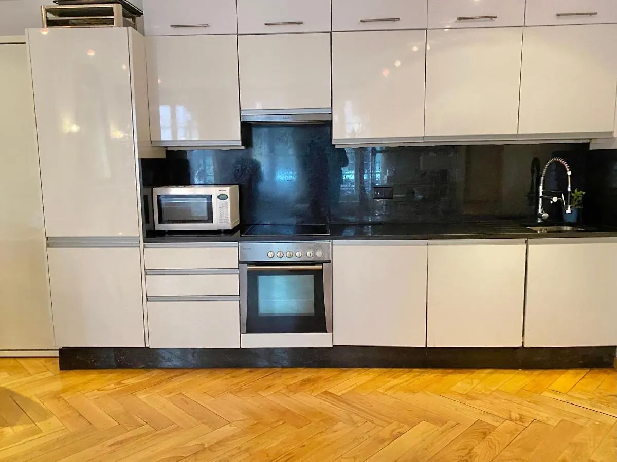Bemont 4 Apartment Geneva Switzerland